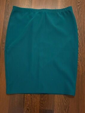 Forever 21Bodycon skirt Size2x (Cart D-118)